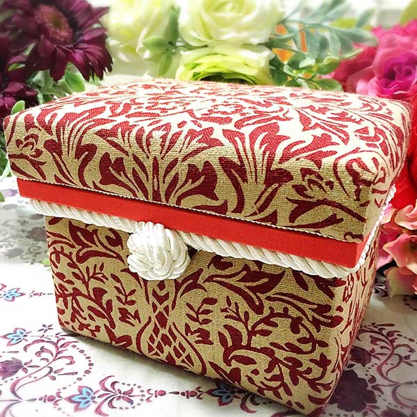 Atchoum,あっちゅむ,ハンドメイド教室,体験レッスン,カルトナージュ,ミニ茶箱